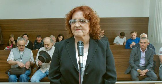 Vlasta Parkanová u soudu (archivní foto, 2014)