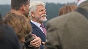 Pavlovi po stopách úspěšných v problémových krajích. S Bleskem v prezidentské koloně! Pavlovi po stopách úspěšných v problémových krajích. S Bleskem v prezidentské koloně!