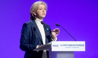 Pécresseová je pro Macrona vážnou prezidentskou hrozbou. Hodil by se mu spíše postup Le Penové
