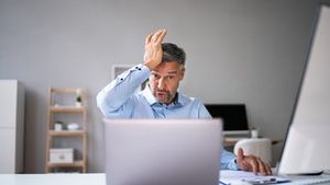 Peníze nebo auto od rodičů? Radost z daru může rychle skončit kvůli jedné byrokratické chybě