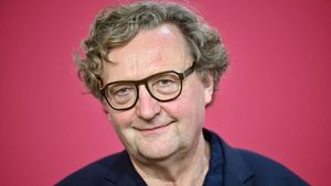 Petr Hlaváček: Muž, který vadil Krnáčové a chtěl v Praze revoluci. Kdo je možný nový primátor? Petr Hlaváček: Muž, který vadil Krnáčové a chtěl v Praze revoluci. Kdo je možný nový primátor?