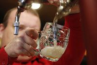 Pivovary: Kvůli EET zavřou stovky hospod, masivně ruší objednávky
