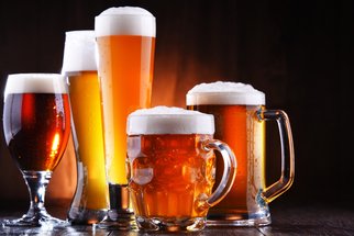 Poradíme vám, jak se vyznat v pivech: Co je ležák, APA či nefiltr?