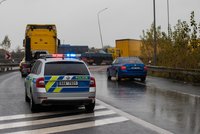 U Opatovic nad Labem zemřel chodec: Na frekventované silnici ho srazilo auto