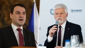 Političtí rivalové v New Yorku: Pavel a Macinka se nepotkali… ani u snídaně! Političtí rivalové v New Yorku: Pavel a Macinka se nepotkali… ani u snídaně!