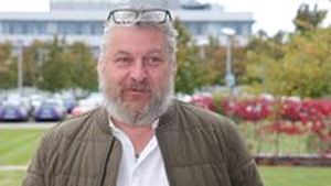 Poslanec ANO si roky pronajímal levný obecní byt. Od městské firmy, kde předsedá dozorčí radě! Poslanec ANO si roky pronajímal levný obecní byt. Od městské firmy, kde předsedá dozorčí radě!