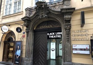 The historic building has many uses.  It serves as the base of the Prague Community of Unitarians, as well as the Lucie Bílé Theater or the Czech Grenade Museum (November 24, 2021).