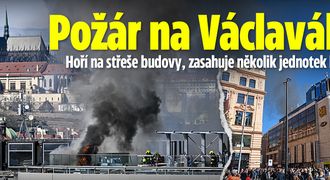 Požár domu na Václavském náměstí: Ze střechy se valí kouř, policie zavřela Jindřišskou ulici