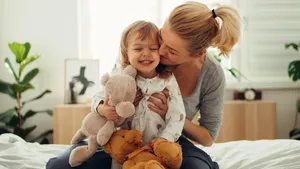 Pozitivní rodičovství mění dětský mozek. To, jak se k dítěti chováte ve třech letech, může ovlivnit jeho dospívání Pozitivní rodičovství mění dětský mozek. To, jak se k dítěti chováte ve třech letech, může ovlivnit jeho dospívání