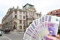 Přes 100 milionů z kasy magistrátu: Praha dá peníze městským částem na pomoc s uprchlíky