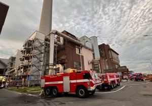 Fire in the Malešice incinerator.  (October 20, 2021)