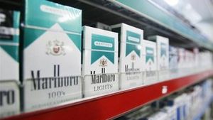 Přes kamarády nebo přímo v trafice. Jak získávají děti zkušenosti s nikotinem Přes kamarády nebo přímo v trafice. Jak získávají děti zkušenosti s nikotinem