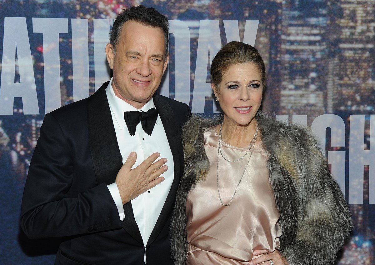 Tom Hanks a Rita Wilson volí Joe Bidena