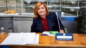 Přidávání ve veřejném sektoru: Až 9000 korun navíc! Kdo ostrouhá? Přidávání ve veřejném sektoru: Až 9000 korun navíc! Kdo ostrouhá?