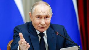 Putin tvrdí, že střet s Evropou nechystá. Zároveň se znovu opřel do Pobaltí