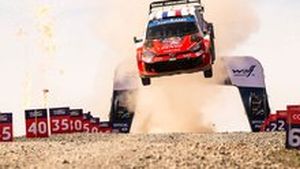 Rallye Sardinie: Kdo získá titul - Evans, Pajari nebo Solberg? Rallye Sardinie: Kdo získá titul - Evans, Pajari nebo Solberg?
