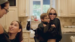 Recenze: Earle Meets World - Je reality show Alix Earle nové Kardashianky, nebo jen dlouhé GRWM? Recenze: Earle Meets World - Je reality show Alix Earle nové Kardashianky, nebo jen dlouhé GRWM?