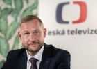 Ředitel Souček v České televizi otáčí kormidlem, řada jeho kroků vzbuzuje pochybnosti 