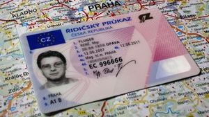 Řidičák na 15 let, rychlejší obytné vozy i novinka u vymáhání pokut: Ministerstvo chystá velké změny Řidičák na 15 let, rychlejší obytné vozy i novinka u vymáhání pokut: Ministerstvo chystá velké změny