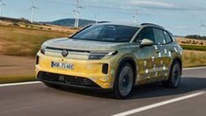 Řídili jsme nový Volkswagen ID. Tiguan! Nástupce modelů ID.4 a ID.5 napravuje, co se dá Řídili jsme nový Volkswagen ID. Tiguan! Nástupce modelů ID.4 a ID.5 napravuje, co se dá