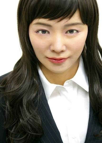 Korejský ženský android Ever-1
