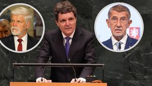 Rumunský prezident v Praze: S Pavlem a Babišem probere posilování bezpečnosti v NATO Rumunský prezident v Praze: S Pavlem a Babišem probere posilování bezpečnosti v NATO