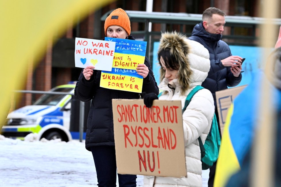 Švédi vyjadřují podporu napadané Ukrajině (24. 2. 2022)
