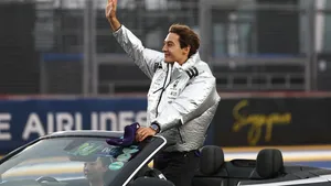 Russell už vyhlíží další penalizaci. Mercedes zvažuje její odpykání v Las Vegas Russell už vyhlíží další penalizaci. Mercedes zvažuje její odpykání v Las Vegas