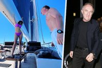 Salma Hayeková (55) se svým miliardářem na jachtě: Svádí ho tancem na stole!