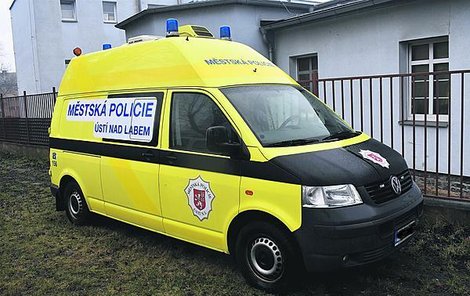 Vysloužilé sanitky budou v Ústí převážet opilce, narkomany a bezdomovce.