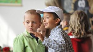 Školní rok 2026/2027: Kompletní přehled prázdnin, svátků a prodloužených víkendů