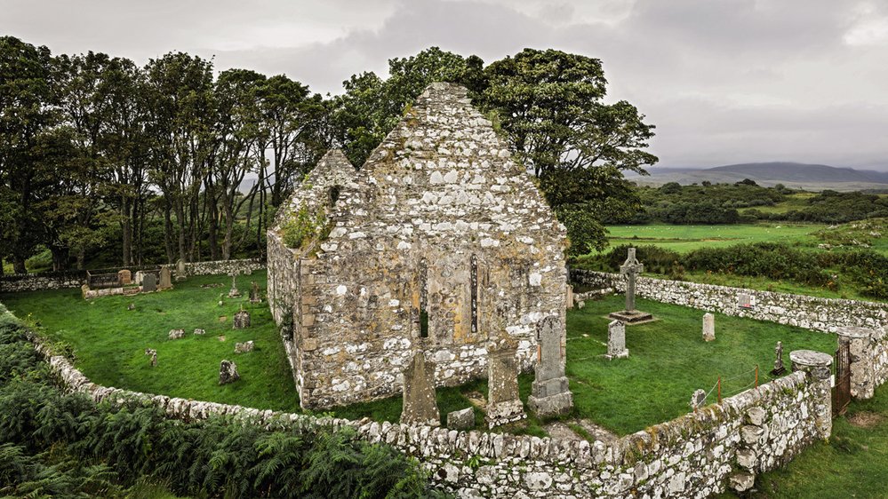 Starý kostel farnosti Kildalton je datován do 12. či 13. století