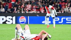 Slavia - Lens 2:3. Krutý výsledek. Sešívaní i přes dlouhé oslabení sahali po první výhře Slavia - Lens 2:3. Krutý výsledek. Sešívaní i přes dlouhé oslabení sahali po první výhře