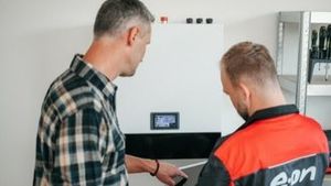 Smlouvy s řemeslníky uzavřené doma: Kdy je lze zrušit a jak se bránit předraženým službám?
