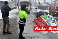 Nové výstrahy: Ledovka a vichr! Na Česko se sype sníh, nehod byly desítky, sledujte radar Blesku