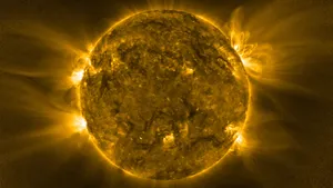 Sonda Solar Orbiter odhalila původ neobvyklého záhybu magnetického pole ve slunečním větru Sonda Solar Orbiter odhalila původ neobvyklého záhybu magnetického pole ve slunečním větru