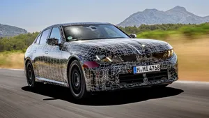 Spalovací BMW řady 3 Neue Klasse odhaluje techniku. Drift režim už nebude výhradou M3 Spalovací BMW řady 3 Neue Klasse odhaluje techniku. Drift režim už nebude výhradou M3