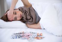 Chřipka, nachlazení nebo angína: Co dělat, když vás některá nemoc skolí?