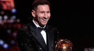 POLEMIKA: Zasloužil si Messi Zlatý míč? ANO, dělá tým. NE, rok nebyl jeho
