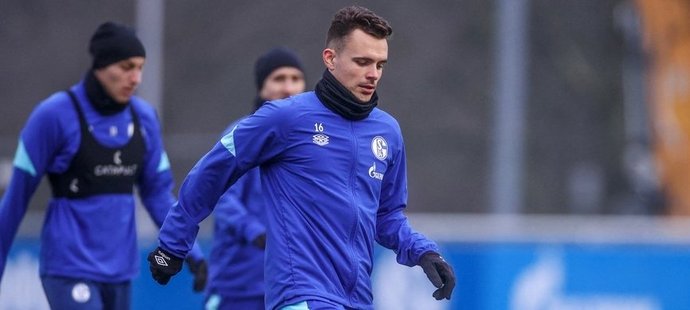 Sparťan okouzlil Schalke. Fanoušci řeší Vindheimovu opci. Kolik činí?