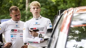 Safari rallye ovládla Toyota, Rovanperä zvýšil náskok v mistrovství světa