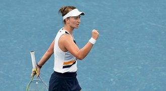 Australian Open ONLINE: První Češi do akce, hlavní hvězdou Krejčíková