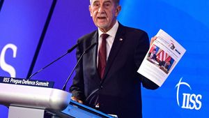 Svět míří k branám pekla, řekl Babiš. Navrhl celoevropský raketový štít