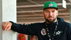 Také Hanzal prožil s Wolves drsnou zkušenost. Stejný incident, popisuje čerstvý zastupitel Také Hanzal prožil s Wolves drsnou zkušenost. Stejný incident, popisuje čerstvý zastupitel