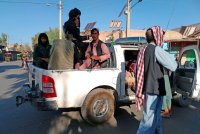 Proč Tálibán postupuje v Afghánistánu tak rychle? Mohou za to i plané sliby Západu