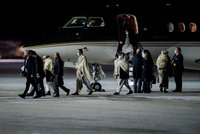 Tálibán přijel vyjednávat se Západem: Tři dny rozhovorů za zavřenými dveřmi v Norsku
