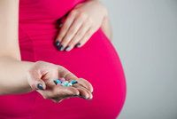 Pozor na falešné potratové pilulky z internetu: Mohou vás zabít