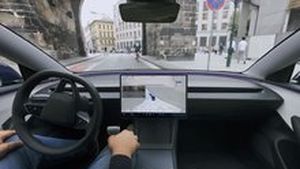 Tesla FSD znovu naráží na rychlostní limity. Bezpečnostní organizace žádá EU, aby odmítla dvě funkce Tesla FSD znovu naráží na rychlostní limity. Bezpečnostní organizace žádá EU, aby odmítla dvě funkce