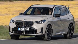 TEST BMW X3 40d xDrive – Dálniční křižník, který se umí utrhnout ze řetězu