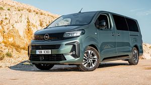 TEST Opel Zafira L 2.2 CDTi – Nač SUV, když můžete mít tohle?